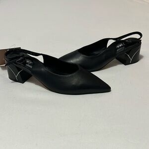 Black Pointed Slingback Block Heel Sandals
